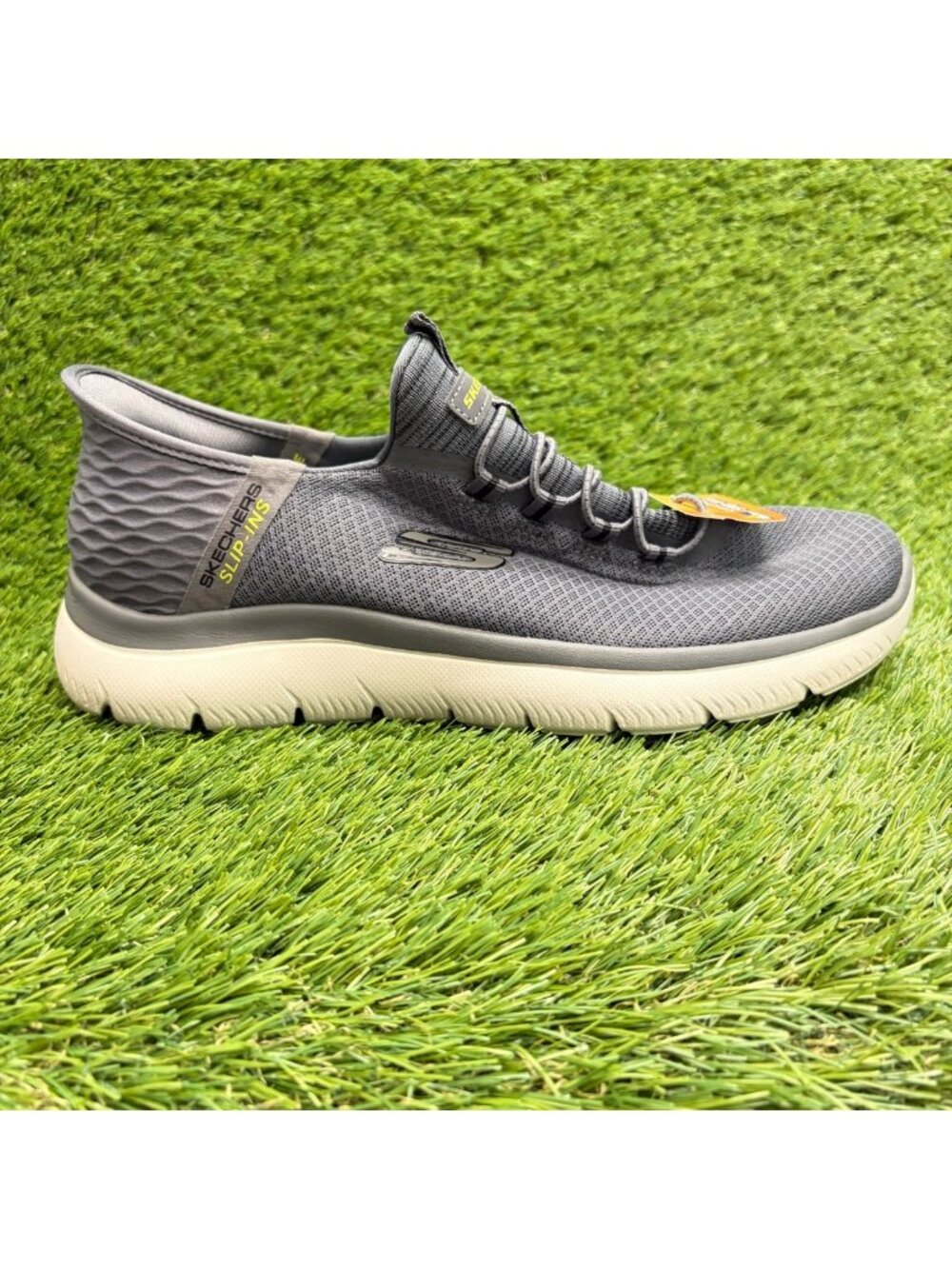 Skechers Summits High Range Mens Size 9.5 Gray Athletic Running Shoes Sneakers